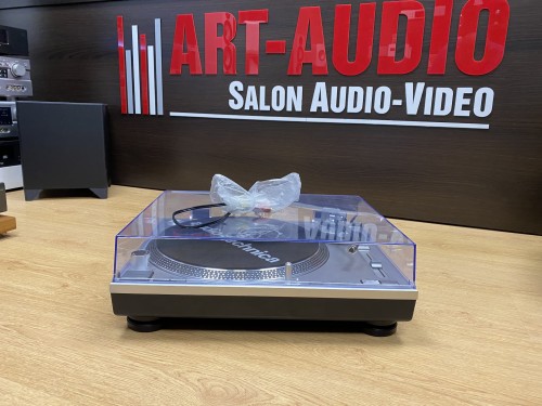 AUDIO-TECHNICA AT-LP120-USB