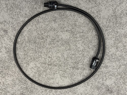 Oyaide Black Mamba V2 by NEO Przewód zasilający 1.9m wtyki C-004/P-004e